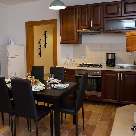 Apartman Girasol Pula Lejlighed Eksteriør billede